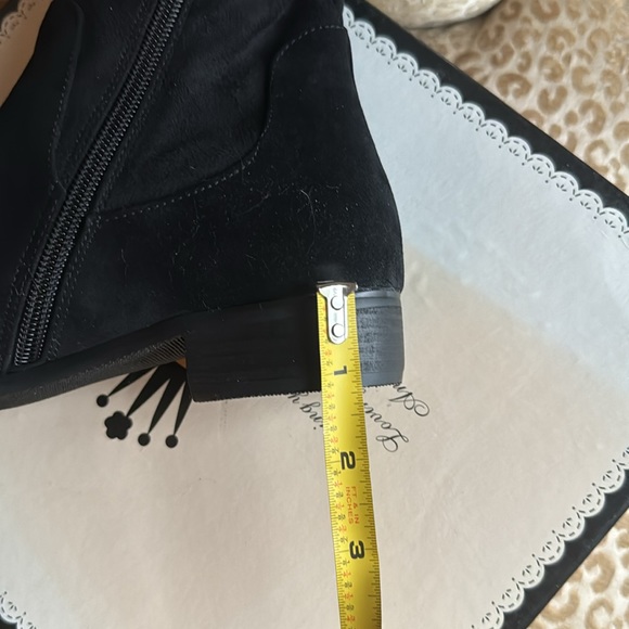 NIB OTK flat back faux suede boot with lace trim - Picture 6 of 11